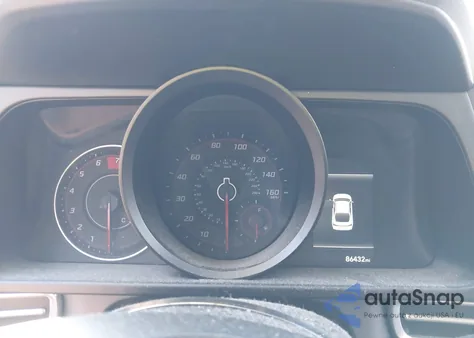 2022 Hyundai Elantra Sel z USA, uszkodzony, nr VIN 5NPLM4AG4NH078778